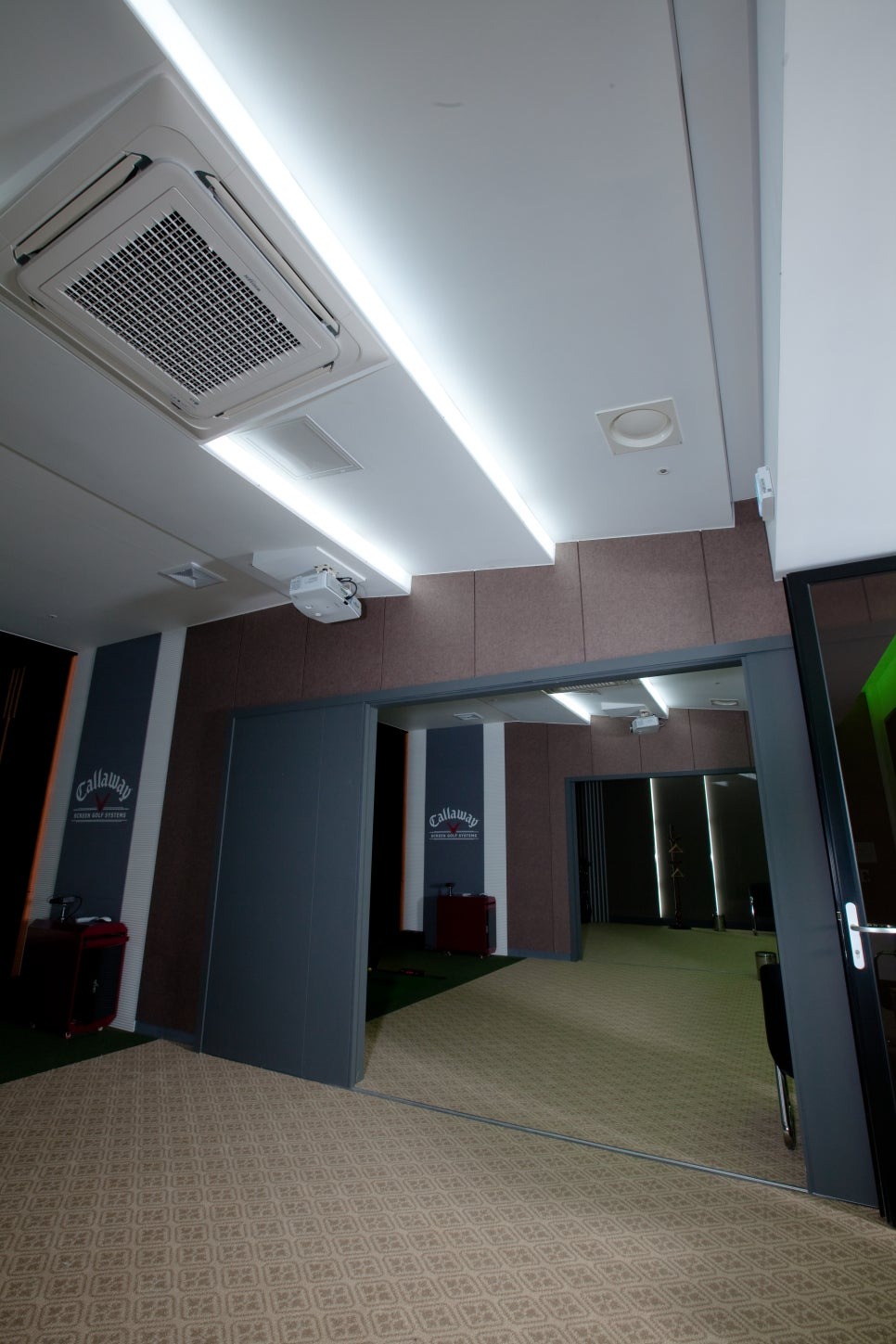 캘러웨이 본사 직영점 썸네일 2